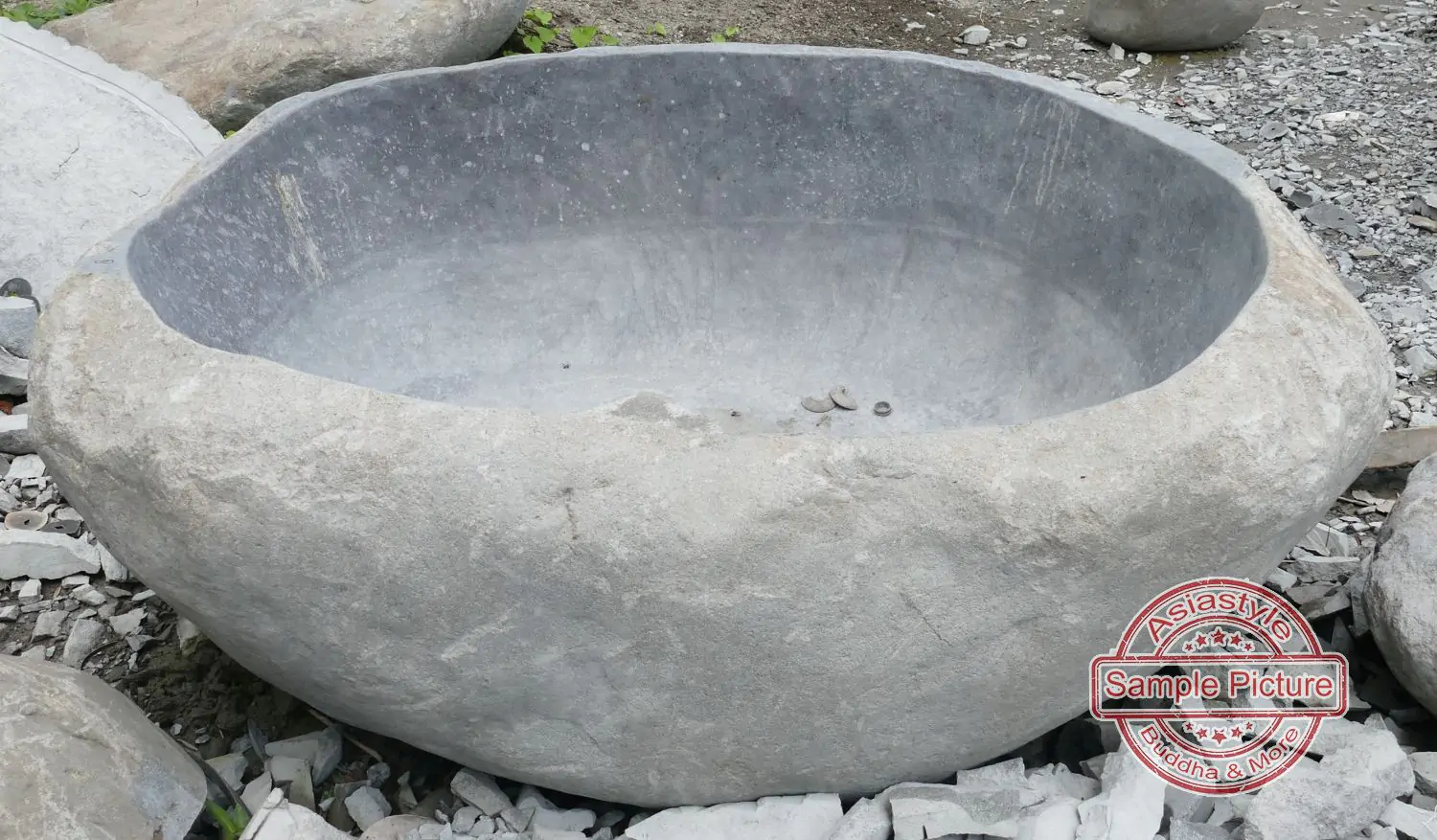  Product image 2 of the product “Riverstone basin, natural surface, polished inside. Dia approx 151-160cm Height 71-80cm ”